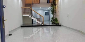 Bán nhà phố mới xây có sổ riêng