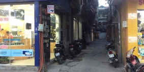 Nhà mới đẹp Chùa bộc, DT 31m2, hai mặt thoáng, gần phố, ngõ rộng thông tứ tung,