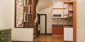 Bán nhà gấp Hồ Đền Lừ 48m2, 5 tầng chỉ 2 tỷ 6