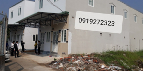 Bán gấp dãy nhà trọ mới xây nằm trên Quốc Lộ 1A cách chợ Bình chánh 800m