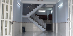 Cần tiền bán nhanh nhà ở Thới Tam Thôn, Hóc Môn, có sổ riêng.