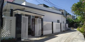 Nhà đẹp mới xây view kênh mát mẻ, cách chợ Mai và cầu chợ Dinh chỉ 150m