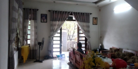 Nhà Ngọc Anh khu quy hoạch Phú Thượng Huế giá chỉ 3,x tỷ cho cả đất và nhà