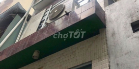 Nhà 1 triệt 3 lầu, Trần Hưng Đạo, Quận 1