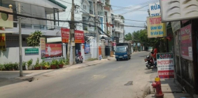 Cần bán nhà cấp 4 đẹp ngay đường Nguyễn Tuyển (cách Nguyễn Duy Trinh 100m), Quận