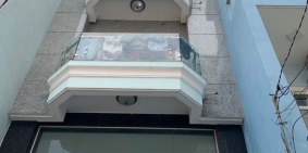 BAO HOT NHÀ Ở BẠCH ĐẰNG P2, TB GẦN SÂN BAY RẤT THUẬN TIỆN DT: 4.2x13m GIÁ: 8.7ty