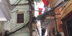 Cần bán gấp nhà ngõ 66 võng thị,quận tây hồ Dt 16m2 x1,5 tỷ.