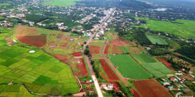 duy nhất 1 lô mặt tiền tỉnh lộ 8 đường rộng 28m giá dưới 1 tỷ