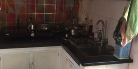 Bán nhà 1,5 Tỷ, 3 tầng, 2 PN, kd nhỏ, ngõ 66 Võng Thị, quận Tây Hồ, cách Hồ Tây