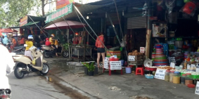 Kẹt tiền mở cửa hàng Nail ở Sài Gòn bán gấp 300m2 đất thổ cư, gần chợ đông dân