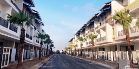 HOT....HOT...bán gấp căn nhà lấy tiền cho con đi du học