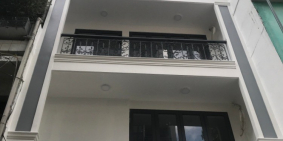 Chính chủ cho thuê lâu dài, nhà mới xây 6 tầng có thang máy, trung tâm Q10