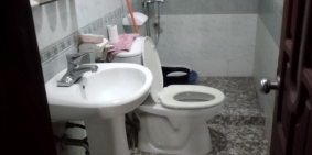 Cho thuê nhà lạc long quân nhà mới giá 11tr cao 3 tầng ngõ oto tránh nhau