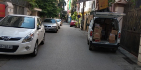 Cho thuê nhà lạc long quân giá 11tr ngõ oto tránh nhau