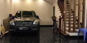 Bán nhà Nguyễn Khánh Toàn, ô tô vào nhà, 59m2 giá 7,6 tỷ