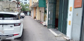 Bán nhà Nguyễn Văn Huyên , ngõ ô tô tránh, 59m2 giá 7,6 tỷ