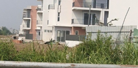 Bán nhà phố vườn, khu compound rẻ nhất Q9, cách MT Nguyễn Duy Trinh 200m, 42tr/m