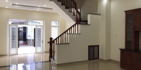 Bán nhà chu văn an hẻm xe hơi gốc 2 mặt tiền