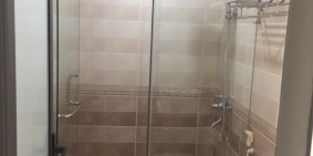 Bán Biệt Thự mới xây tại Trung Kính Có Gara Ô Tô