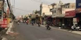 Nhà mặt phố thương mại ngay gần mặt tiền Hùng Vương, 90m2, 1 trệt 1 lửng 2 lầu