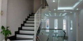 Nhà 200m², quận 11, đường Hồng Bàng