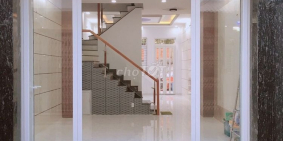 Hẻm 4,5m đường Hàn Hải Nguyên.DT 4,4 x 13m 2 lầu