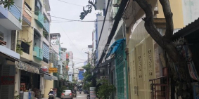 Quận 11 8.9 tỷ 4.5x12.8 3Lầu Hẻm 8m Ông Ích Khiêm