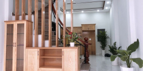 Nhà góc 3MT HXH đường Trần Quang Diệu P.14, Q.3.