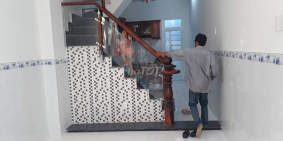 Kẹt Tiền Bán Nhà 3 Tấm Tân Kỳ Tân Quý hẻm 5m