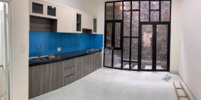 Bán nhà ngay Công Viên Lưu Chí Hiếu - Nhà Thi Đấu