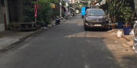 Bán nhà mặt tiền đường Nguyễn Bá Tòng Quận Tân Phú, DT: 4x20m 2.5 tấm,Giá: 10 tỷ