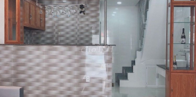 Nhà đẹp bao sang tên Nguyễn Sơn Tân Phú