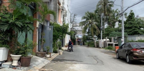 Nhà 1 trệ 2 lầu đường 30, Phường Linh Đông