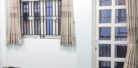 Nợ tiền bán nhà 68m2 Bà Điểm 4 - Hóc Môn giá chỉ 2 tỷ 150 ,sỗ hồng riêng