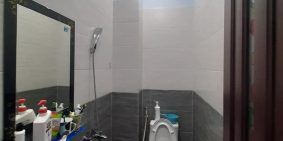 Mua bán nhà quận 10, Nguyễn Tri Phương, HXH 30m2 chỉ 4,5 tỷ.