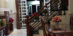 2 lầu Nguyễn Thái Sơn giá chỉ 4.8 tỷ. 0932 105 295