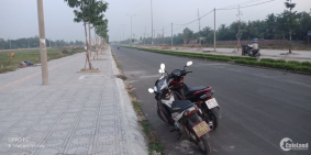 bán lỗ nền 250m2 (10x25) mặt tiền đường 30m vĩnh long new town