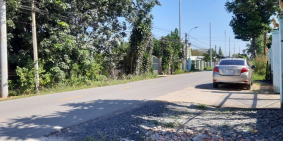 Bán đất đẹp ngay mặt tiền với giá rẻ