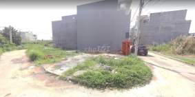 Bán 180m2 đất LK đường Dương Công Khi ,SHR , 382tr