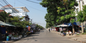 KẸT TIỀN LO KINH DOANH HÀNG TẾT BÁN GẤP CĂN NHÀ TRỌ 14P+2KIOT ,ĐỐI DIỆN    CHỢ