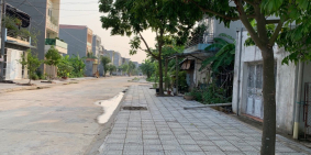 Bán lô đất đẹp đường Lương Văn Can , Liên Bảo, Vĩnh Yên --- 0985628309