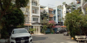 cho thuê nhà vị trí đẹp dt 400m2 có hầm để xe,đường giải phóng,p4,quận tân bình