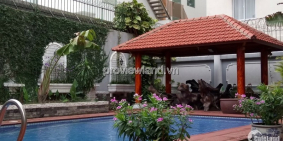 Cho thuê villa Thảo Điền Quận 2 có hồ bơi sân vườn 2 lầu 780m2 5pn
