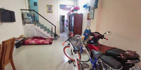 Bán nhà chính chủ, HXH, đường Phạm Văn Hai, quận Tân Bình. 2 tầng. 40m2. 5,2 tỷ.