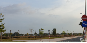 Bán đất ngay ngã 3 Trà Cổ, MT QL1A, SHR, thổ cư 100%, giá 1,1 ty