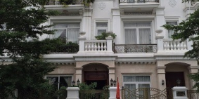 bán nhà phố nằm trogn khu dân cư cao cấp - mặt tiền đường tỉnh lo 884