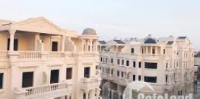 Bán nhà 100m2 có hầm Cityland hướng Tây giá 12 tỷ 2