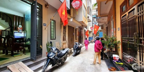 Chính chủ cần bán đẹp nhà phố nguyễn đức cảnh 32m2x4T=2,5tỷ