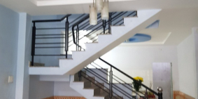 Bán nhà 1/ phan văn hớn, dt 4x16 lộ giới 10m