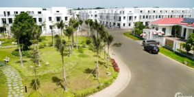 Bán nhà phố liền kề - biệt thự xây sẳn 1 trệt 2 lầu sổ hồng riêng giá rẻ ngần TP